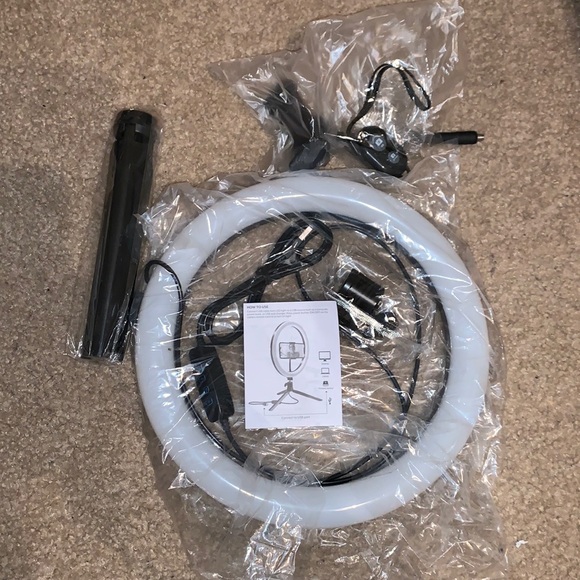 Ring light - Picture 1 of 2